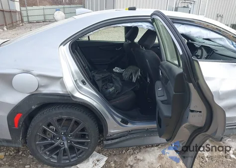 2022 Subaru Wrx Premium z USA, uszkodzony, nr VIN JF1VBAF69N9017678